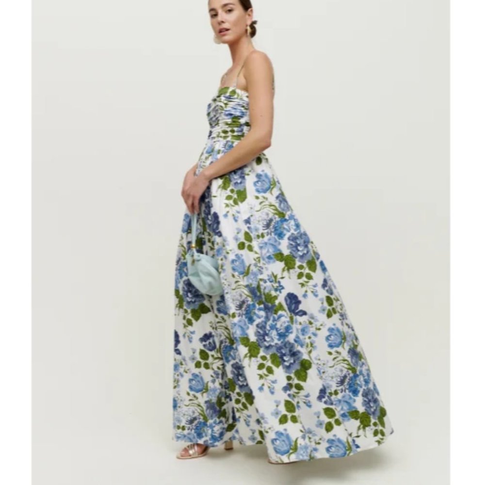 NWOT Reformation Kastoria Dress in Lucca White Blue Print Maxi Pleated Wedding